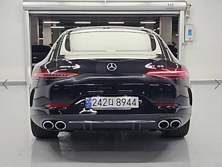 MERCEDES BENZ AMG GT 2021