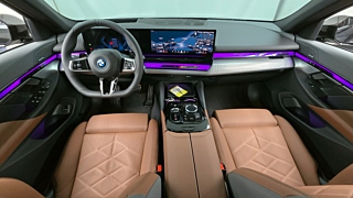 BMW 5-SERIES G60 2025