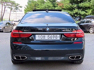 BMW 7-SERIES G11 2017