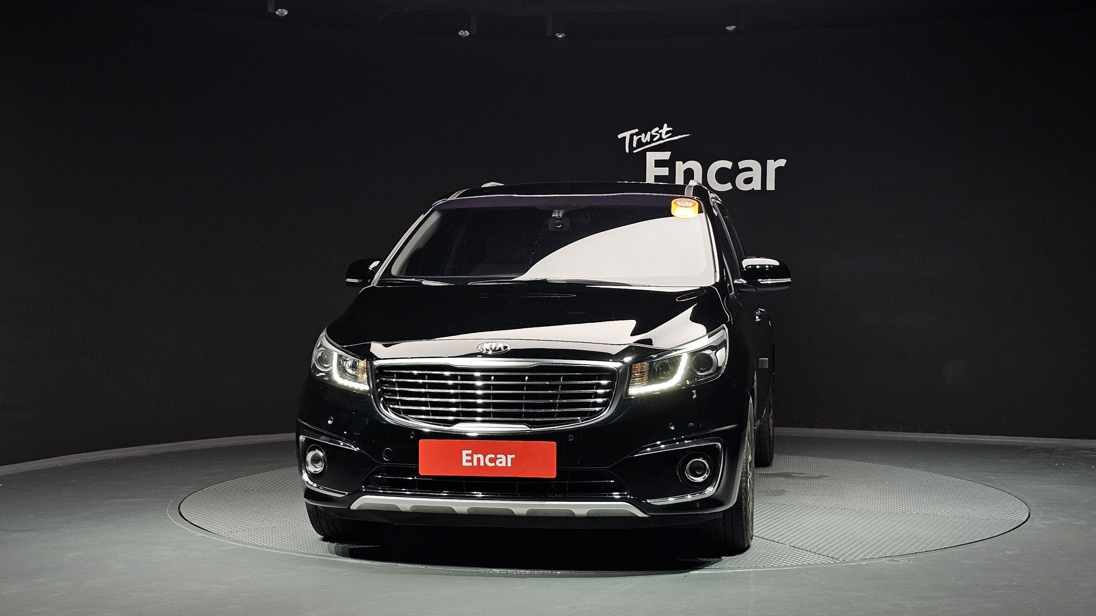 KIA CARNIVAL 2018