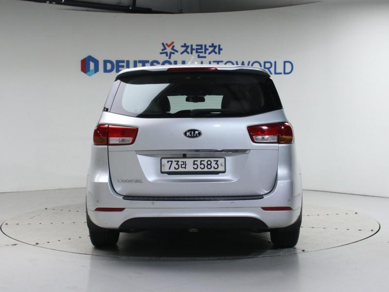 KIA CARNIVAL 2014