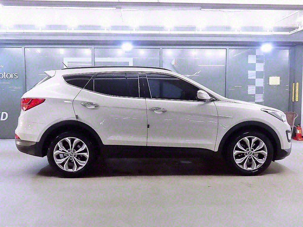 HYUNDAI SANTAFE DM 2013