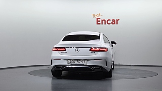 MERCEDES BENZ E-CLASS W213 2017