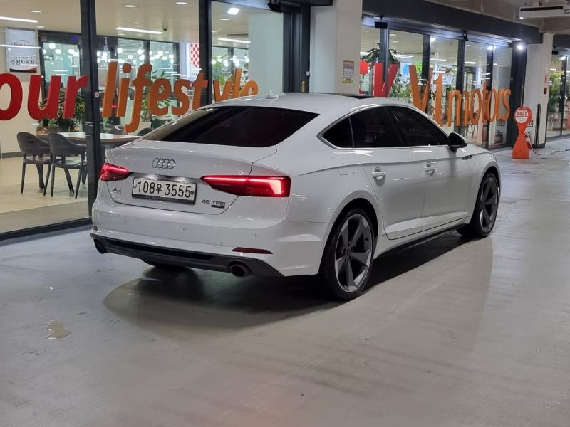 AUDI A5 F5 2019