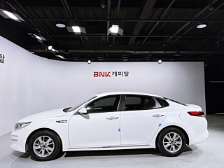 KIA K5 2016