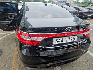 HYUNDAI GRANDEUR HG 2016