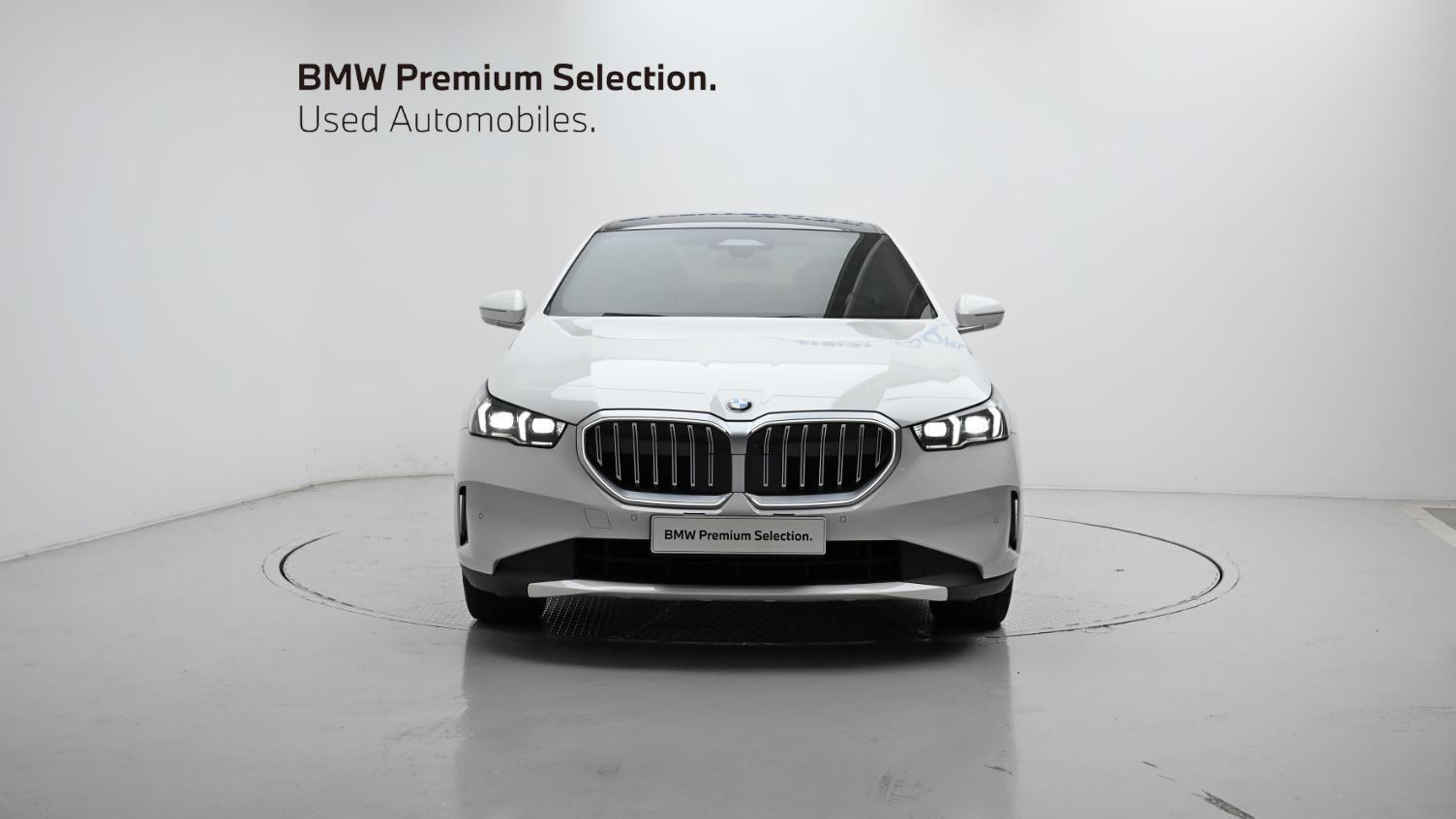 BMW 5-SERIES G60 2024
