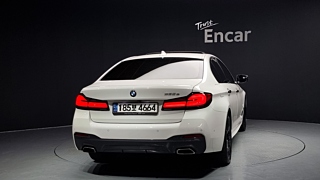 BMW 5-SERIES G30 2021