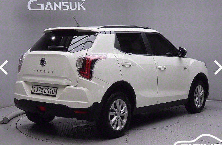 SSANGYONG TIVOLI VERY NEW 2020