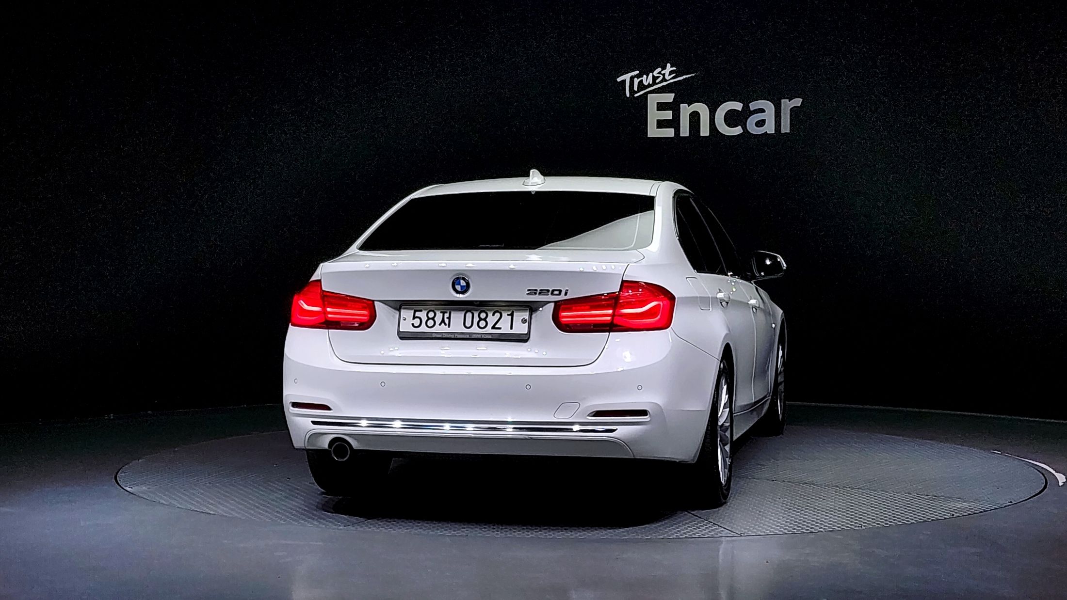 BMW 3-SERIES F30 2016