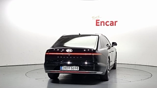 HYUNDAI GRANDEUR HYBRID GN7 2023