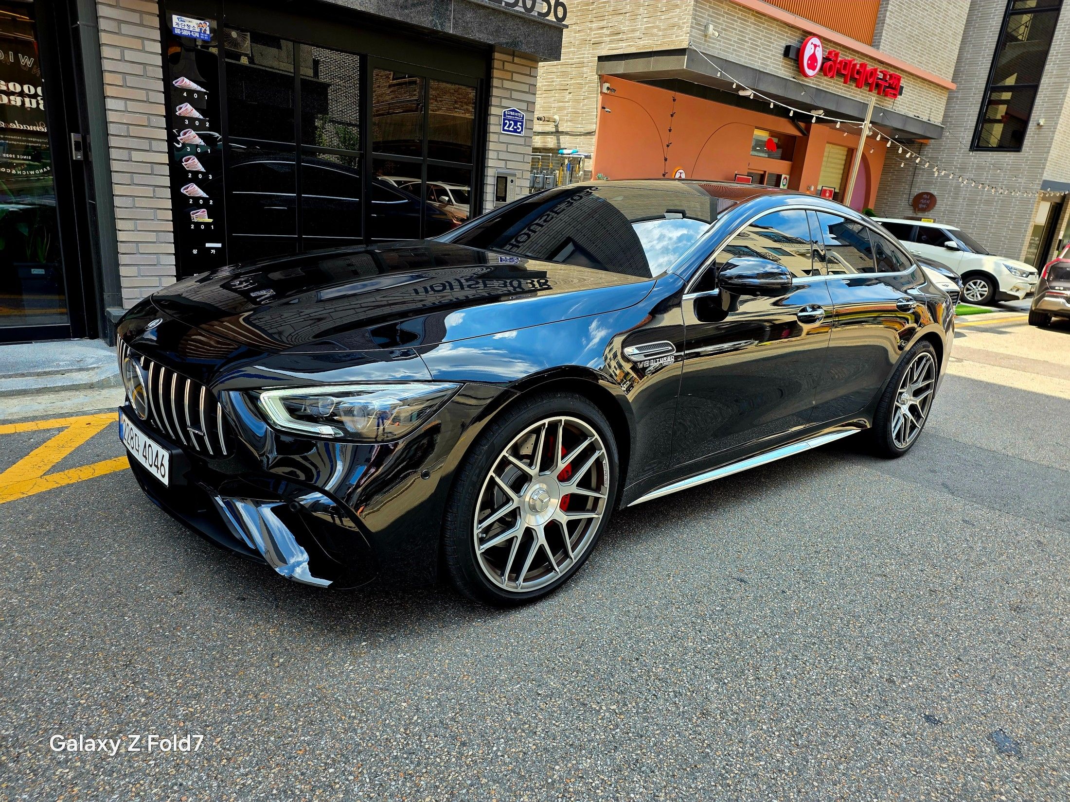 MERCEDES BENZ AMG GT 2024
