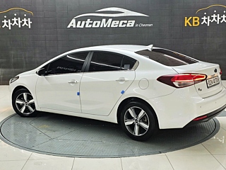 KIA K3 2018
