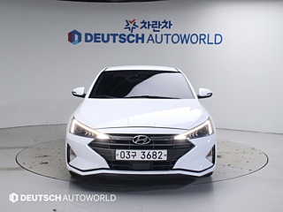 HYUNDAI AVANTE AD 2018