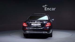 MERCEDES BENZ E-CLASS W213 2017