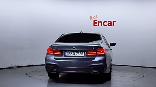 BMW 5-SERIES G30 2019