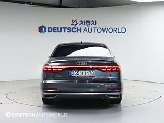 AUDI A8 D5 2021