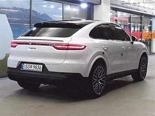 PORSCHE CAYENNE PO536 2020