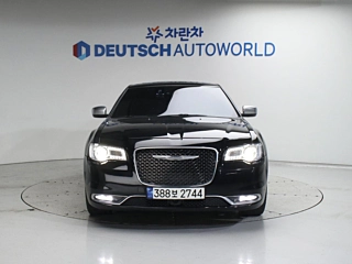 Заказать CHRYSLER 300C