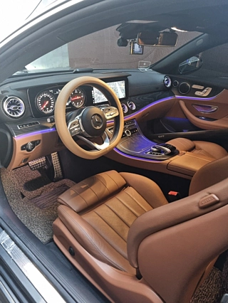 MERCEDES BENZ E-CLASS W213 2019