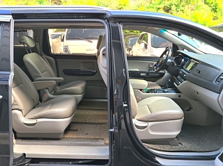 KIA CARNIVAL 2016