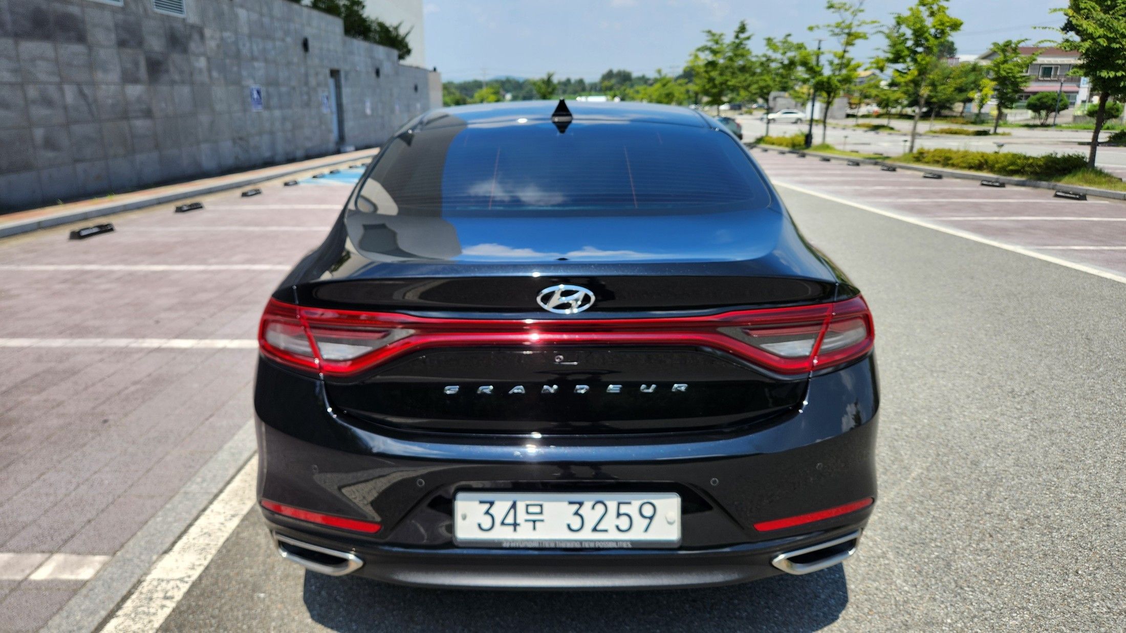 HYUNDAI GRANDEUR IG 2017