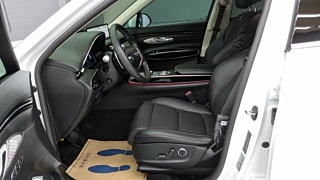GENESIS GV70 2024