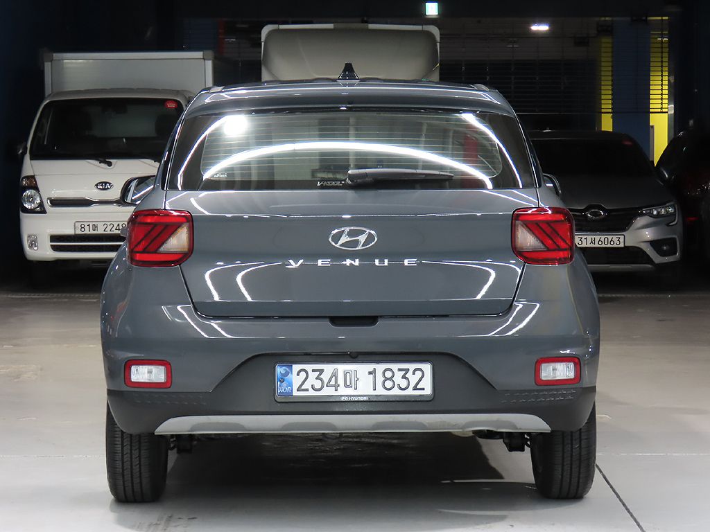 HYUNDAI VENUE 2024