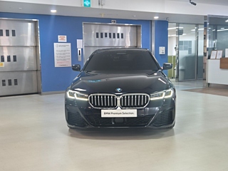 BMW 5-SERIES G30 2022