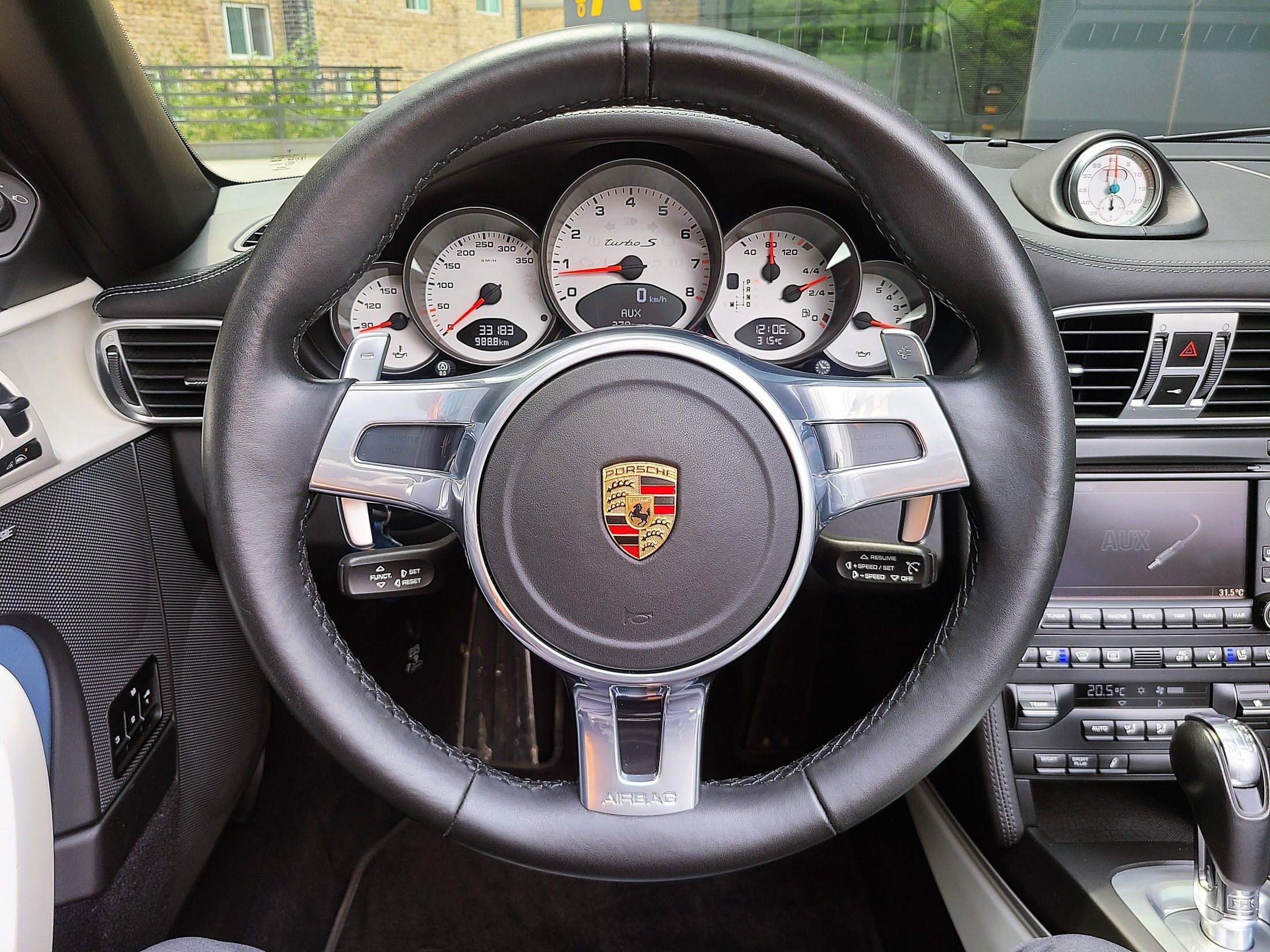 PORSCHE 911 2012