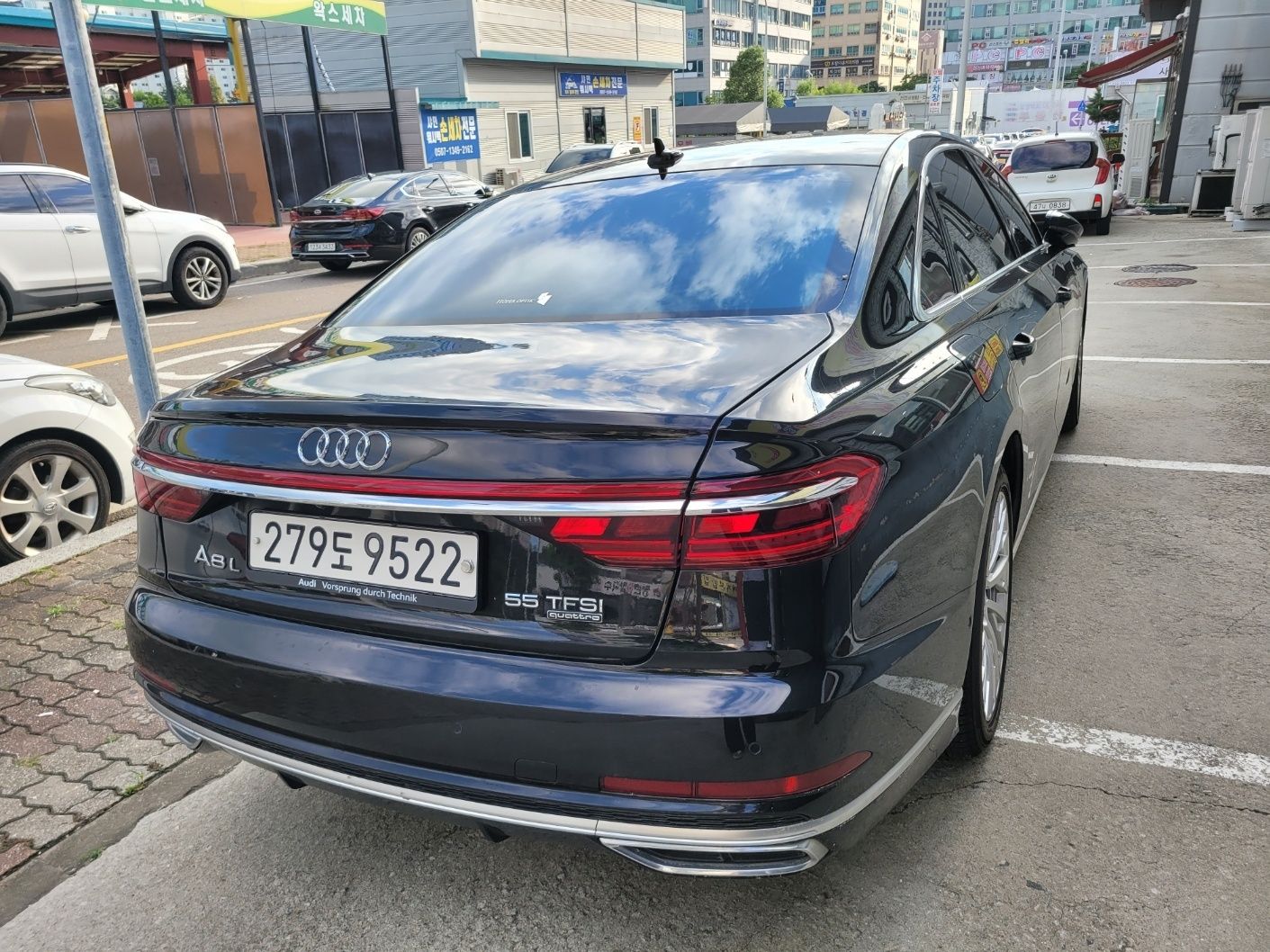 AUDI A8 D5 2019