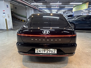 HYUNDAI GRANDEUR HYBRID GN7 2023
