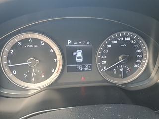 HYUNDAI GRANDEUR IG 2017