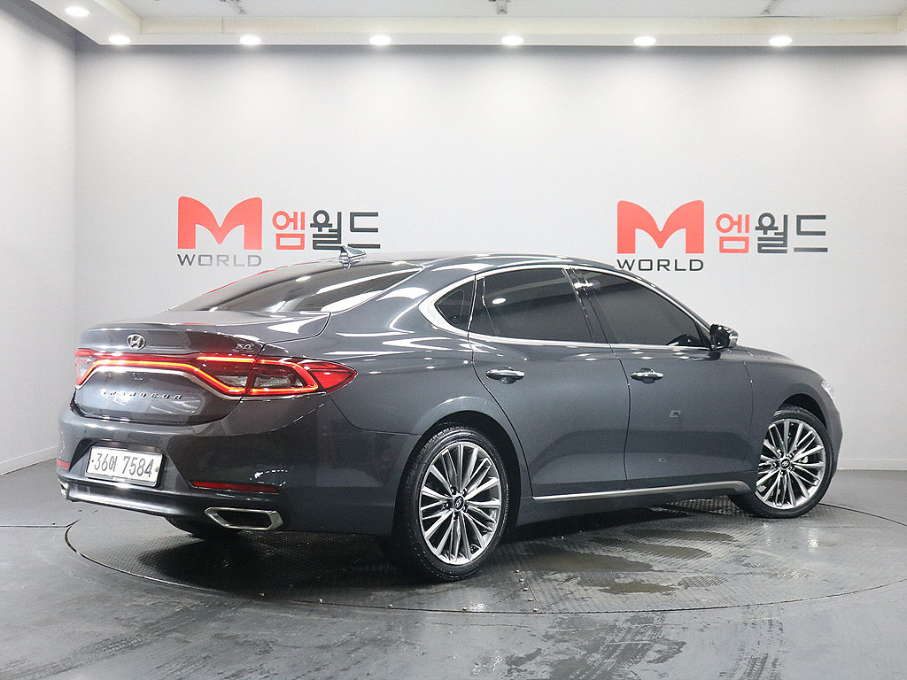 HYUNDAI GRANDEUR IG 2018