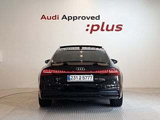 AUDI A7 4K 2024