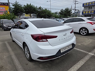 HYUNDAI AVANTE AD 2020