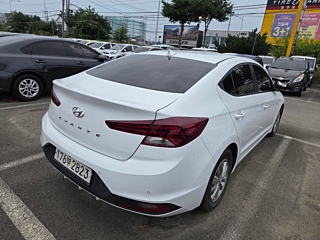 HYUNDAI AVANTE AD 2020