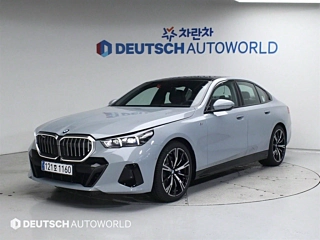 Заказать BMW 5-SERIES G60