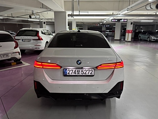 BMW 5-SERIES G60 2024