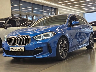 BMW 1-SERIES F40  120i M Sport 2024