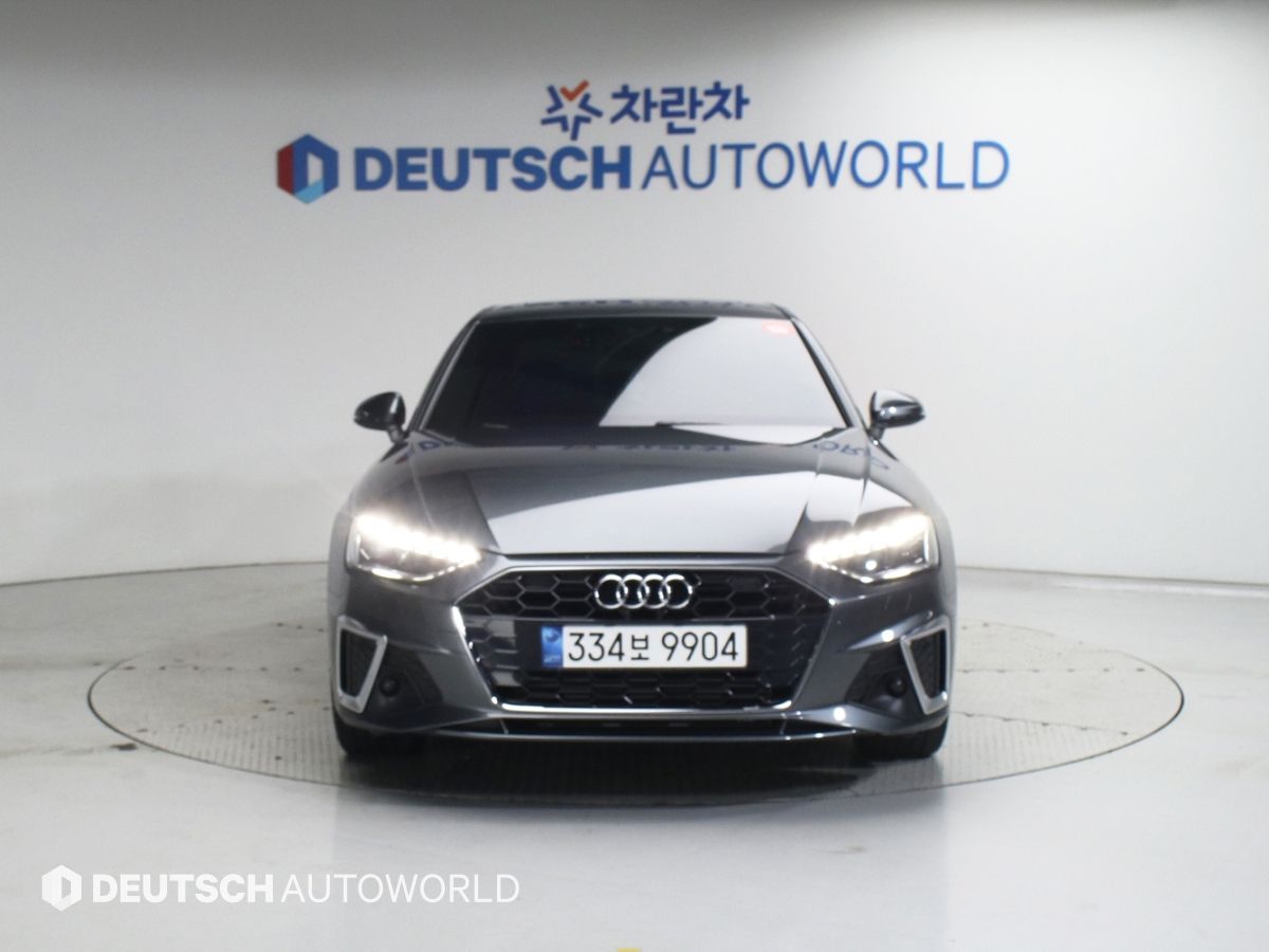 AUDI A4 B9 2021