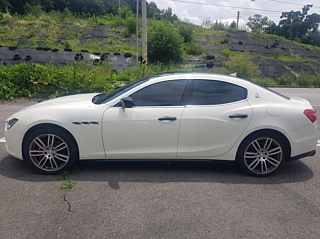 MASERATI GHIBLI 2017