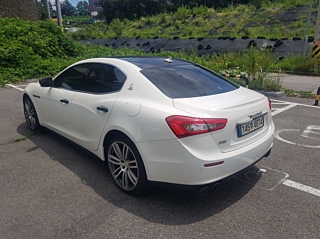 MASERATI GHIBLI 2017