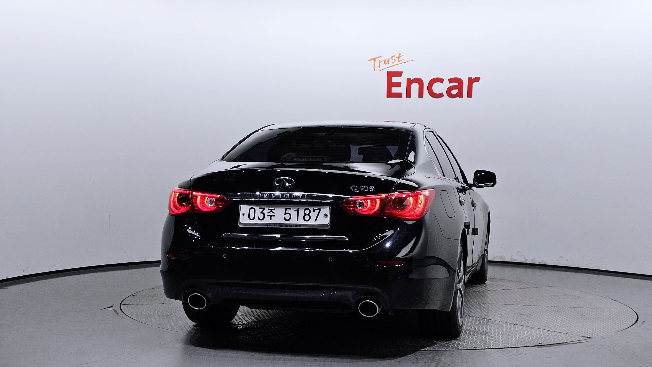 INFINITI Q50 2015