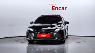 TOYOTA CAMRY XV70 2018