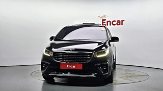 KIA CARNIVAL 2018