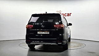 KIA CARNIVAL 2018