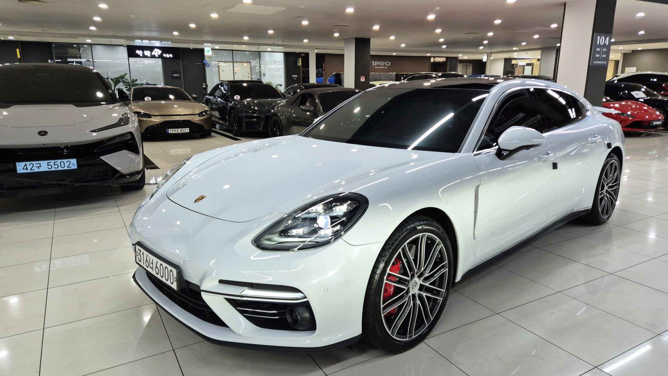 PORSCHE PANAMERA 971 2020