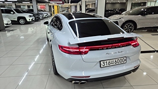 PORSCHE PANAMERA 971 2020