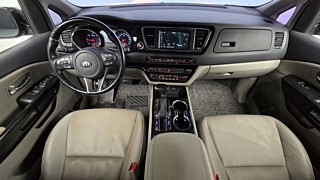 KIA CARNIVAL 2018